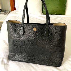 Tory Burch Perry Tote in Black